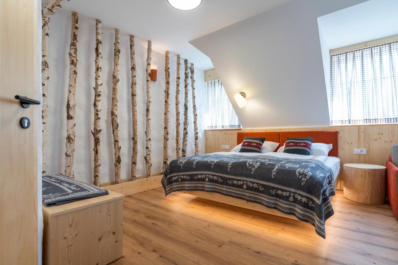 Guesthouse & Camping Danica Бохин Екстериор снимка