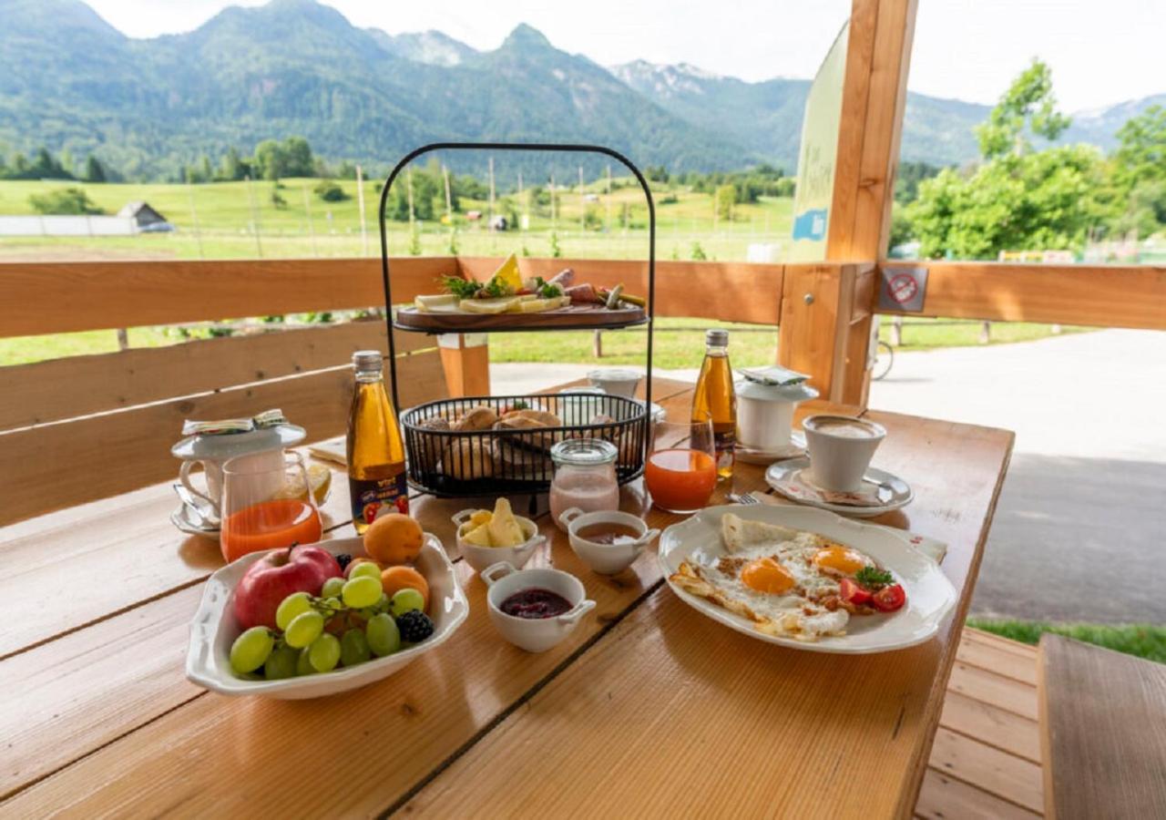 Guesthouse & Camping Danica Бохин Екстериор снимка